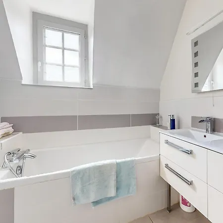 Stunning In La Bataille Arq Holiday home *