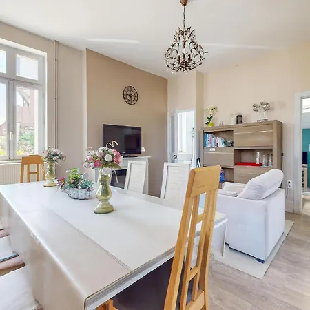 Stunning In La Bataille Arq Holiday home *